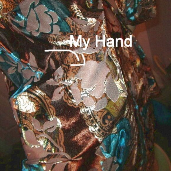 MECHANT Burnout VELVET Blouse Size L TOP Tunic 3/4 SLEEVES Asymmetrical FLOWY - Picture 10 of 11